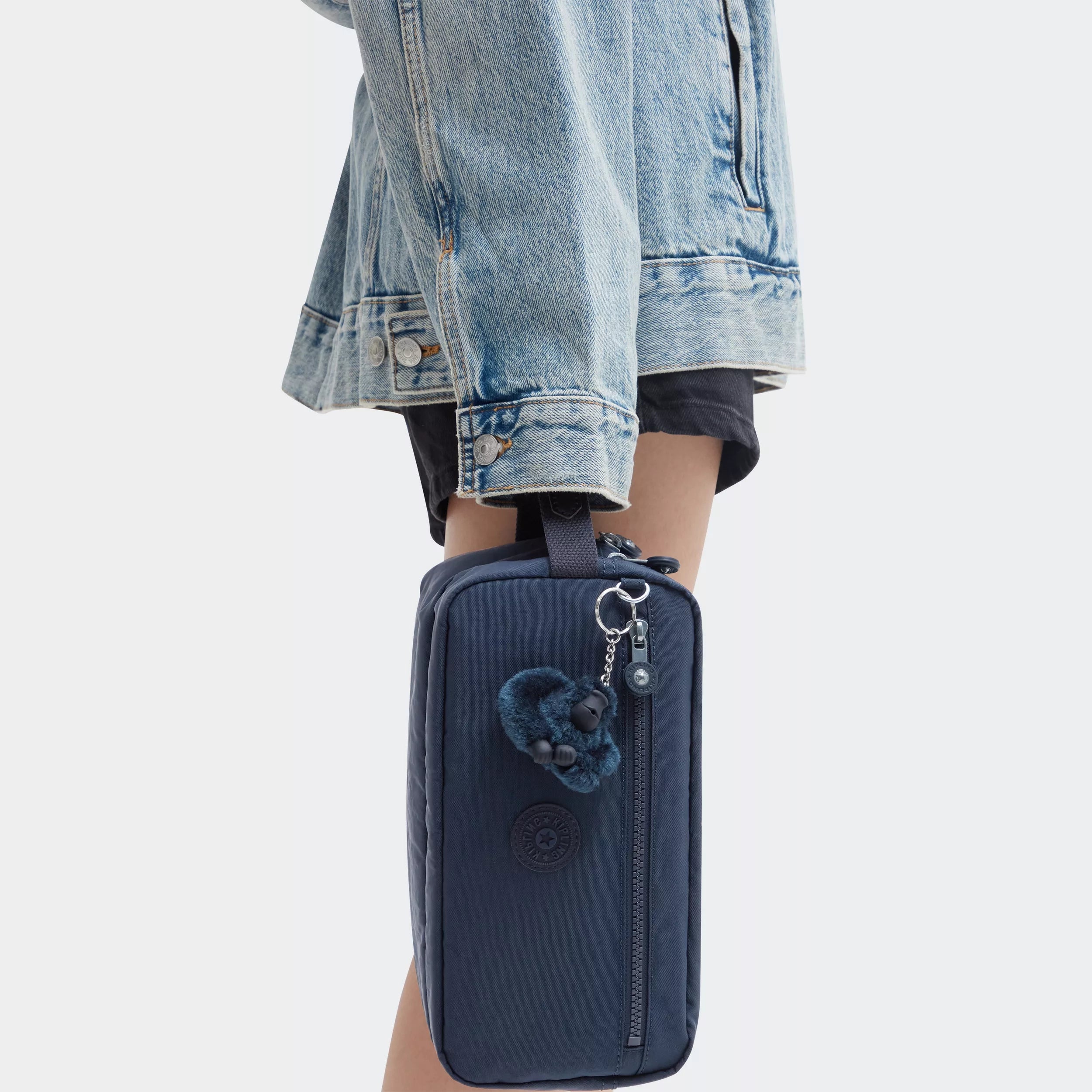 Agot Toiletry Bag - Image 2