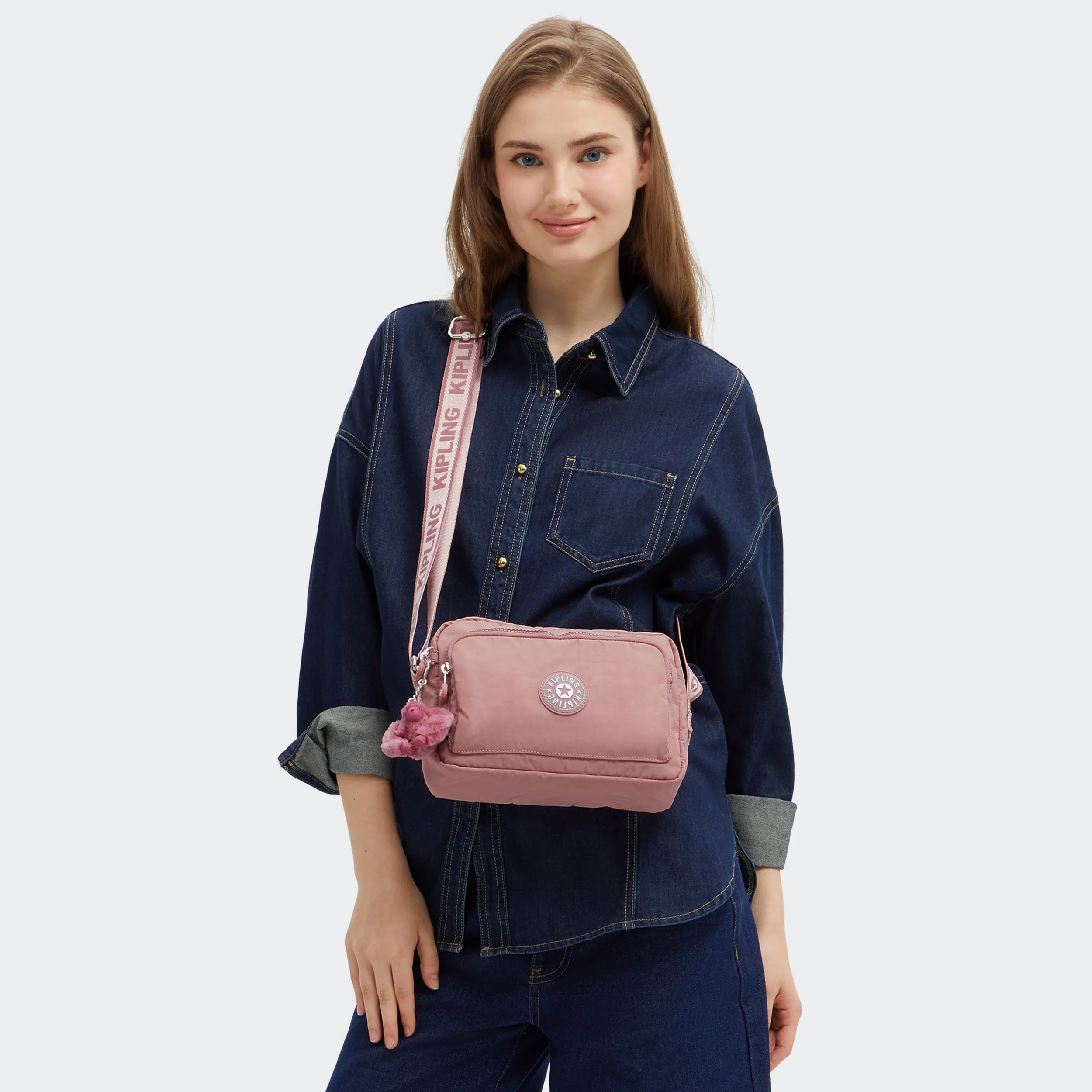Abanu Medium Zip Crossbody Bag - Image 7