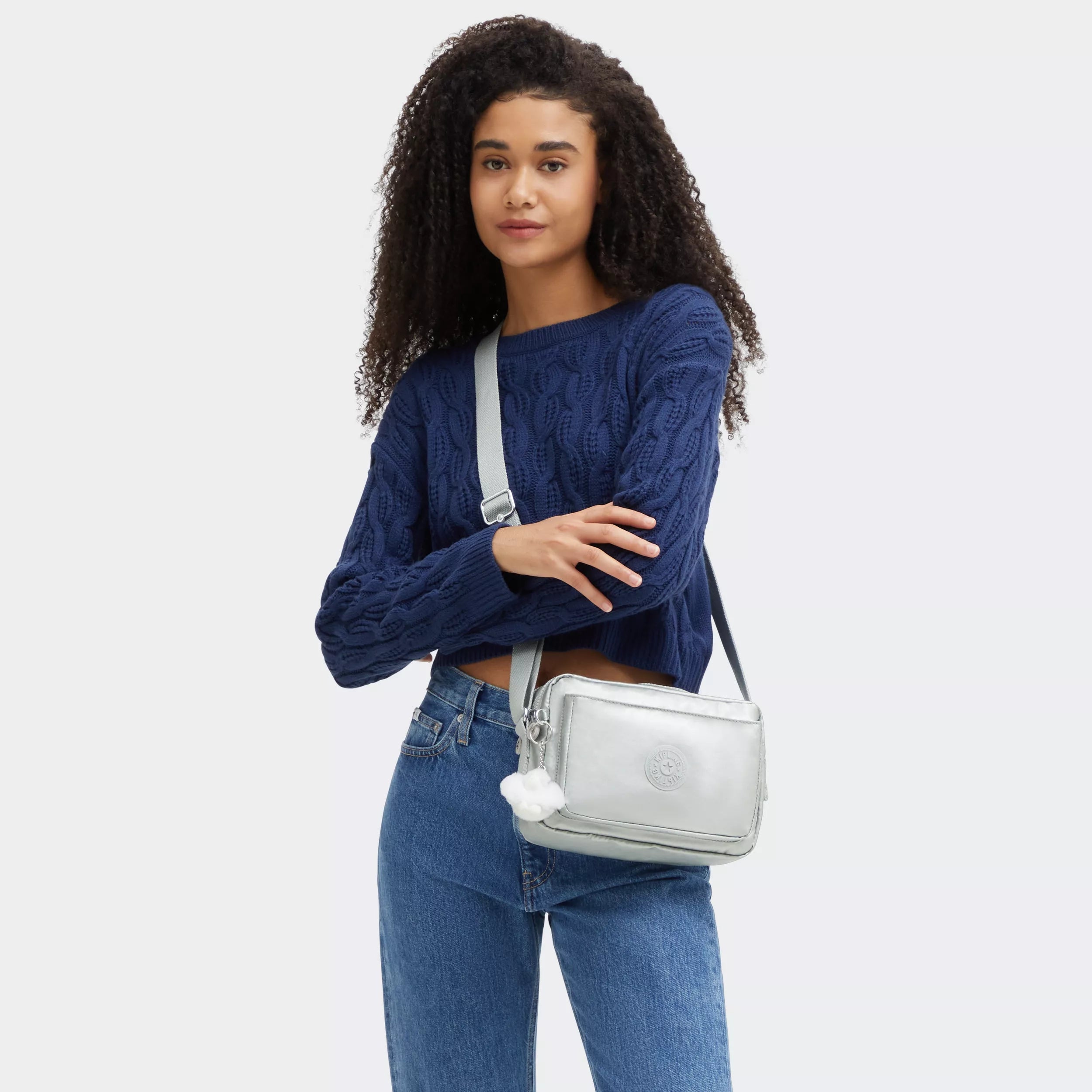 Abanu Medium Metallic Crossbody Bag - Image 7