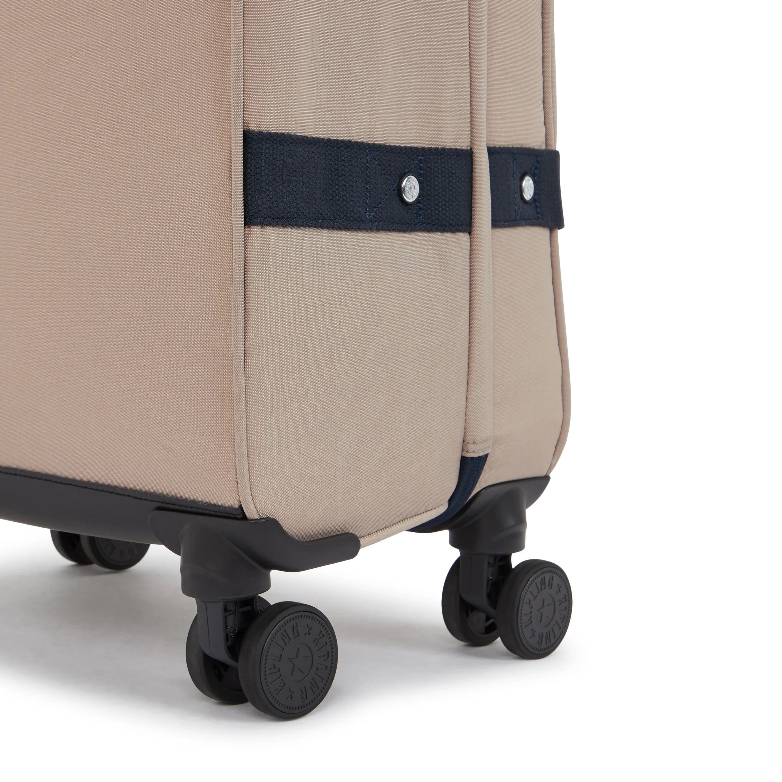 Spontaneous Medium Rolling Luggage - Image 5